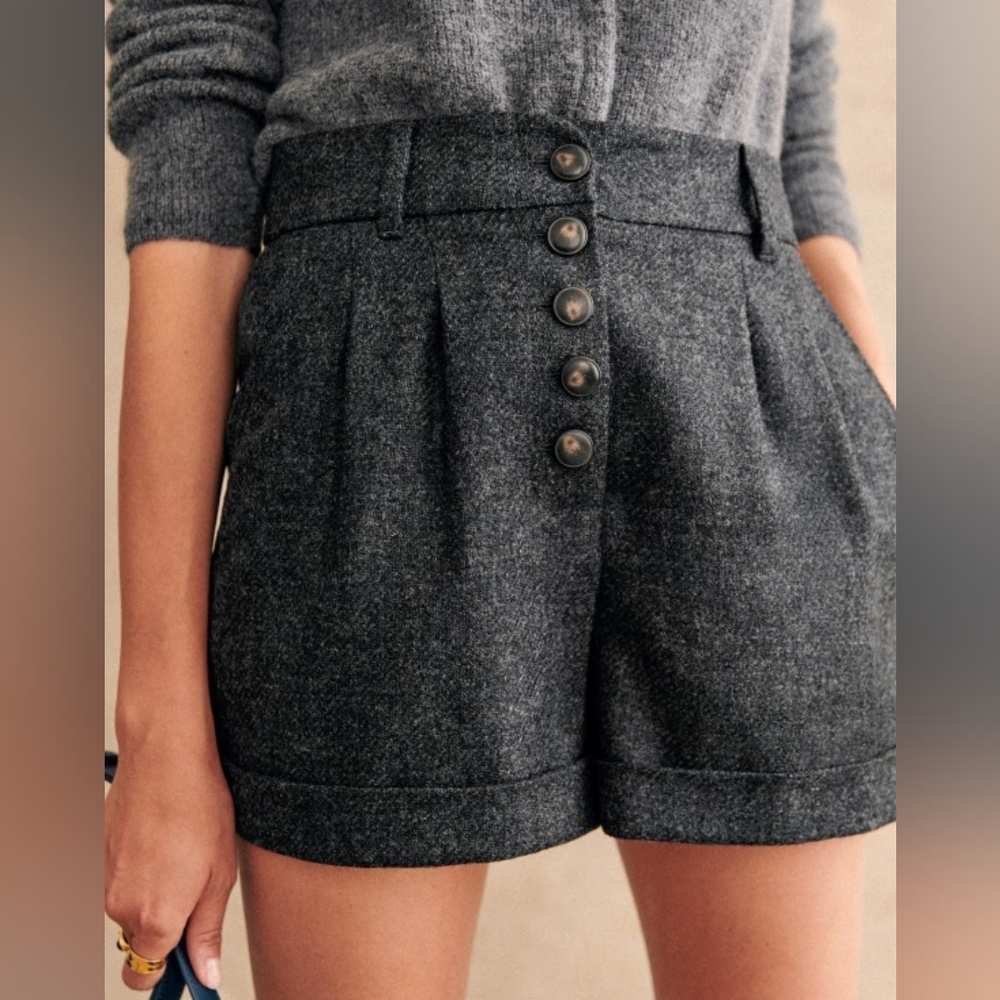 Sezane Wallace Charcoal Wool Shorts size 6/ 38